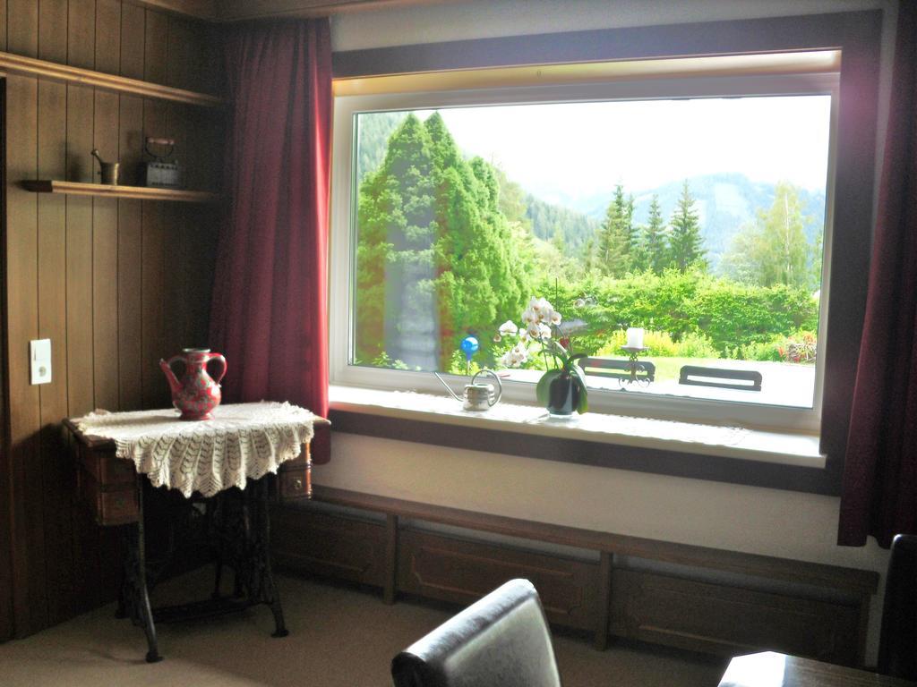 Appartement Latschen - Ferienhaus Bad Kleinkirchheim Pokoj fotografie